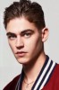 photo Hero Fiennes Tiffin