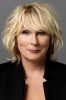 photo Jennifer Saunders (voz)