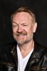 photo Jared Harris (voz)