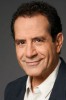 photo Tony Shalhoub (voz)