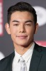 photo Ryan Potter (voz)