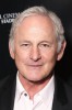 photo Victor Garber (voz)